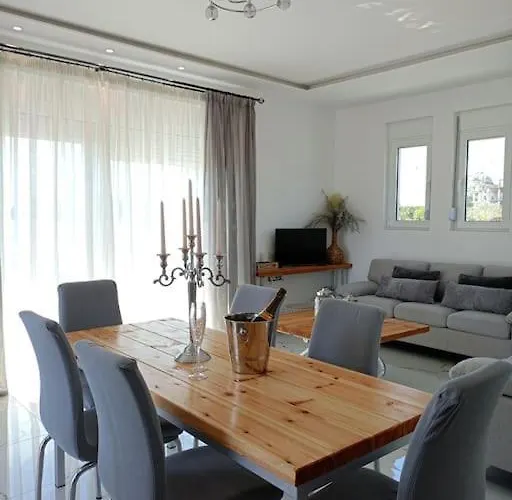 Blue Sky Σπίτι διακοπών *